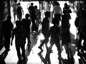 失敗を認める姿勢から見える日本人の古典的「自分」感覚 – 歩きながら考える vol.110